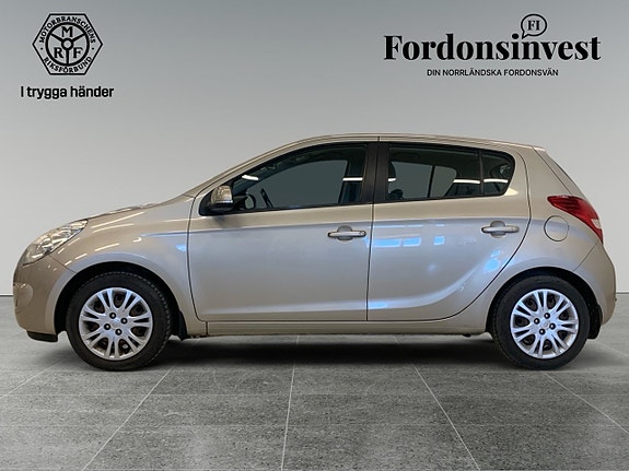 Hyundai i20 4 of 5