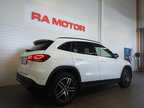 Mercedes-Benz GLA200 d 5 of 5