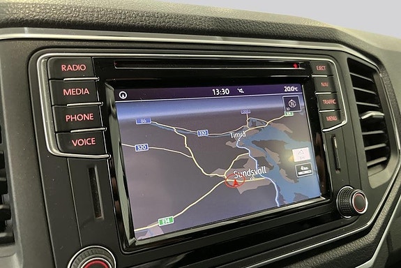 Volkswagen Amarok 11 of 14