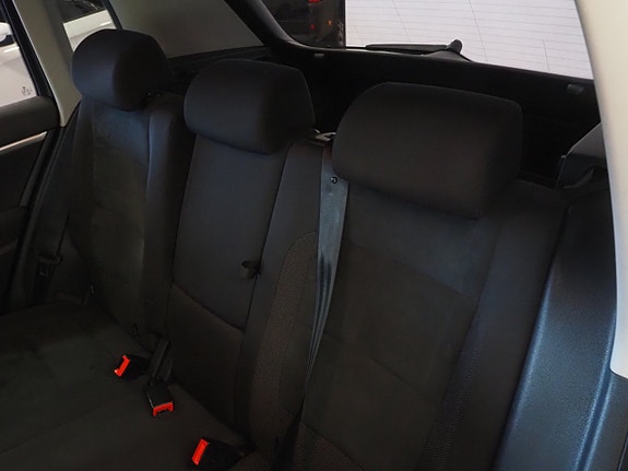 Volkswagen Tiguan 16 of 22