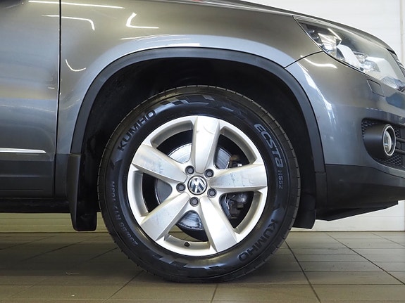 Volkswagen Tiguan 8 of 22