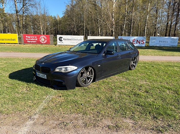 BMW 520d 2 of 7