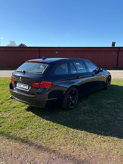 BMW 520d 6 of 7