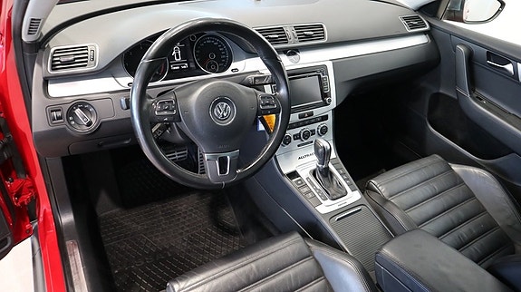 Volkswagen Passat Alltrack 5 of 5