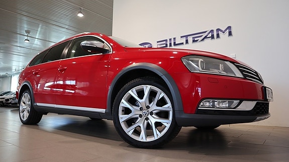 Volkswagen Passat Alltrack 14 of 14