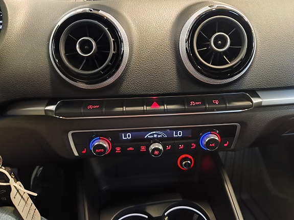 Audi A3 16 of 18