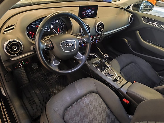 Audi A3 8 of 18