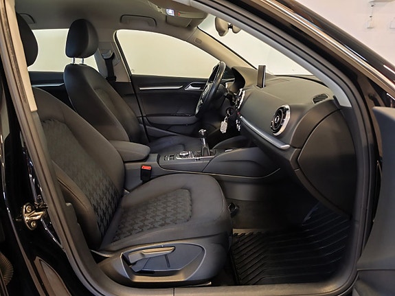 Audi A3 10 of 18
