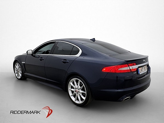 Jaguar XF 6 of 30