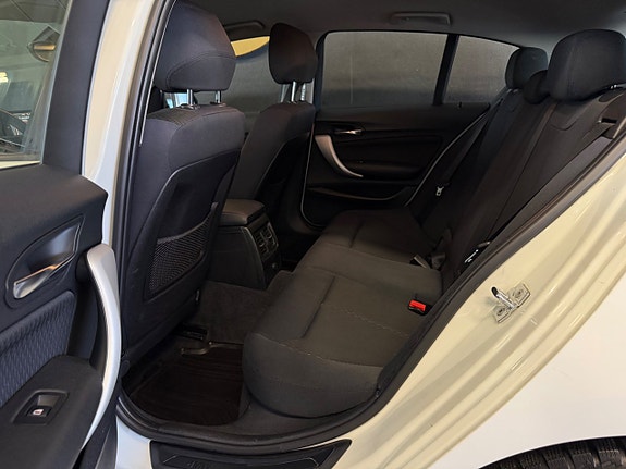 BMW 118d 13 of 24