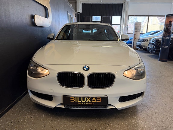 BMW 118d 5 of 5