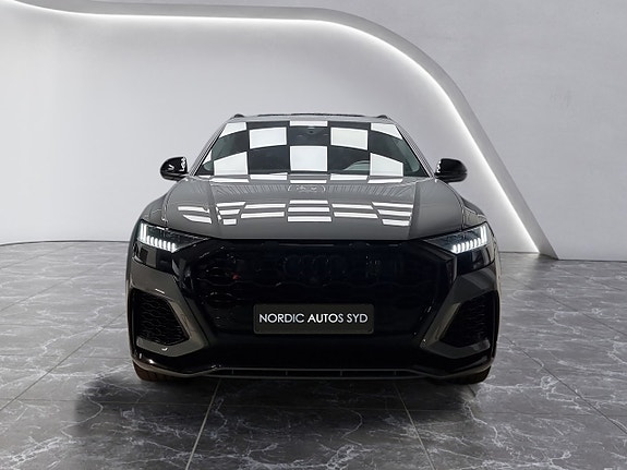 Audi RS Q8 8 of 30