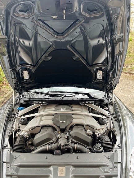 Aston Martin Rapide 26 of 30