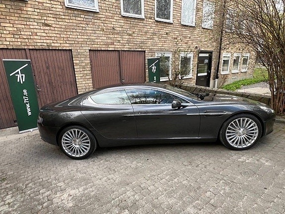 Aston Martin Rapide 13 of 30