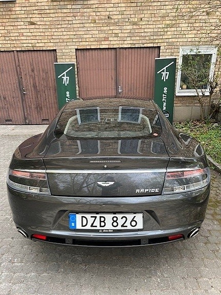 Aston Martin Rapide 14 of 30