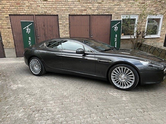 Aston Martin Rapide 12 of 30