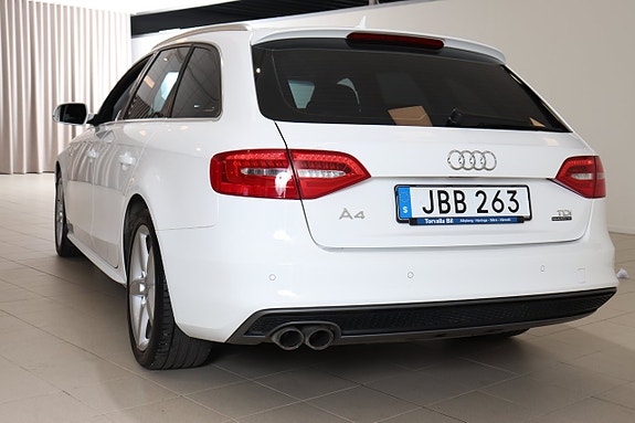 Audi A4 4 of 18
