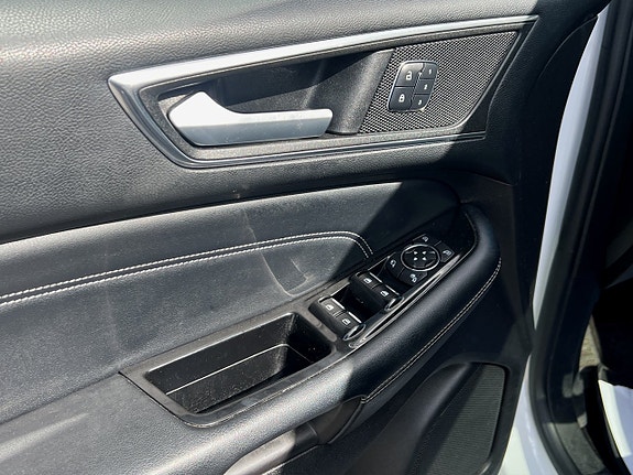 Ford Edge 9 of 22