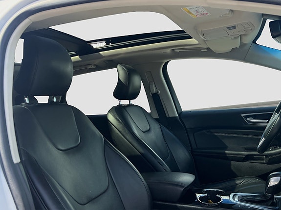 Ford Edge 20 of 22