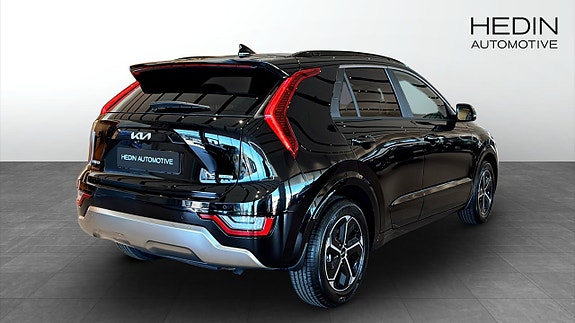 Kia Niro 2 of 5