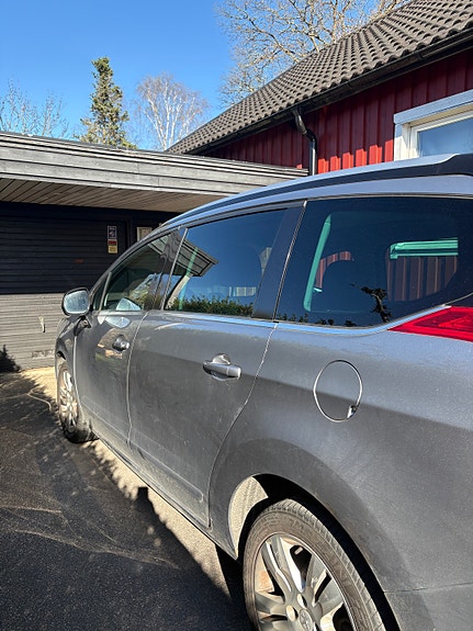 Peugeot 5008 5 of 5