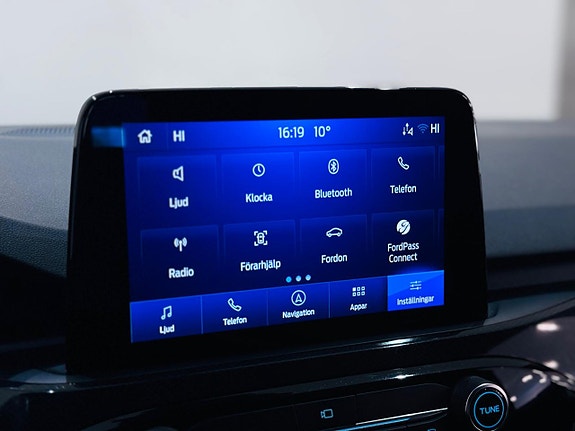 Ford Kuga 17 of 22