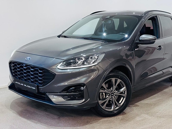Ford Kuga 2 of 22
