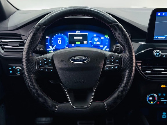 Ford Kuga 19 of 22