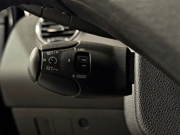 Peugeot 308 23 of 25