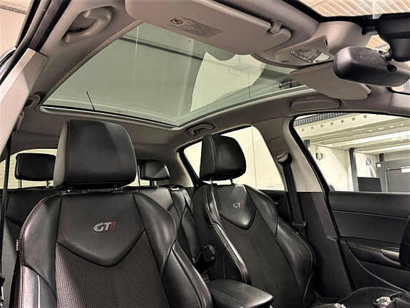 Peugeot 308 16 of 25