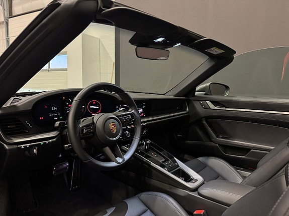 Porsche 911 22 of 25