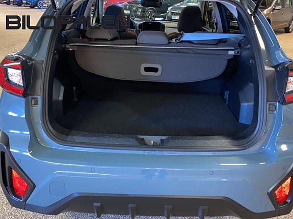 Subaru Crosstrek 8 of 12