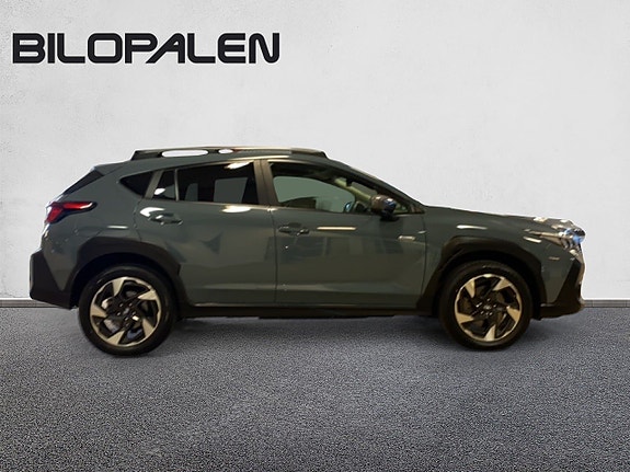 Subaru Crosstrek 6 of 12