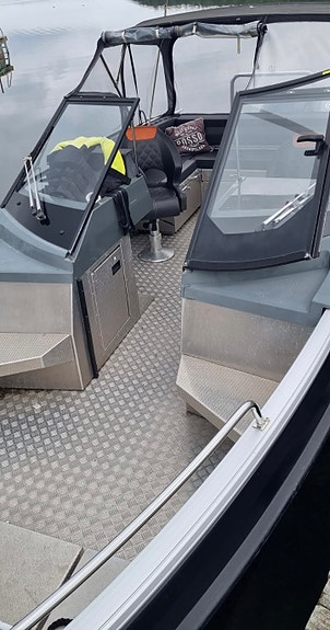 Buster Magnum 2019, Yamaha 200 hk (från 2021), endast 119 h! 7 of 10