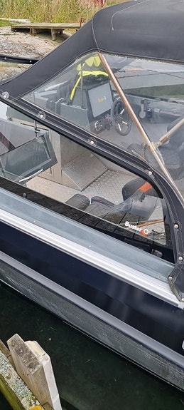 Buster Magnum 2019, Yamaha 200 hk (från 2021), endast 119 h! 9 of 10
