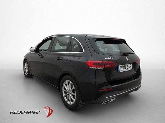 Mercedes-Benz B180 d 5 of 5