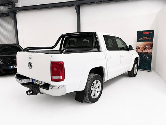 Volkswagen Amarok 6 of 9