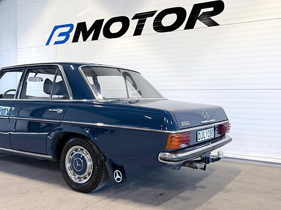 Mercedes-Benz 200 8 of 18