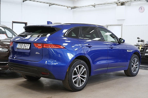 Jaguar F-PACE 5 of 26