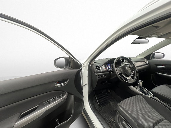 Suzuki Vitara 10 of 28
