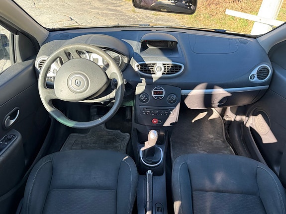 Renault Clio 6 of 6