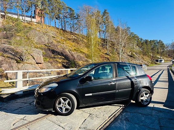Renault Clio 3 of 5