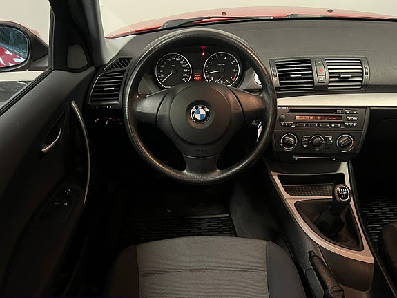 BMW 116i 10 of 13