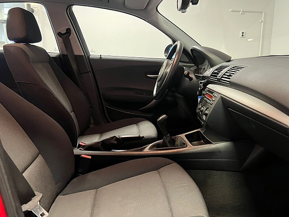 BMW 116i 11 of 13