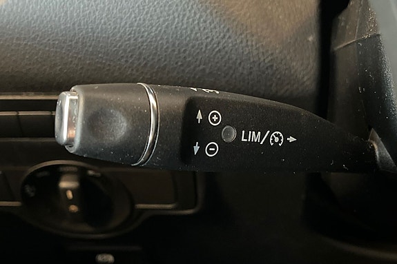 Mercedes-Benz Vito 108 16 of 27