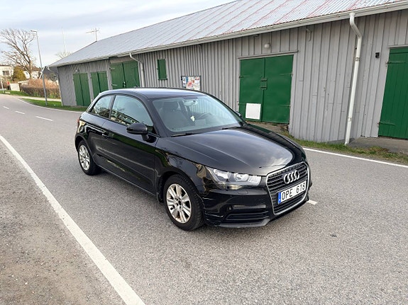 Audi A1 2 of 3