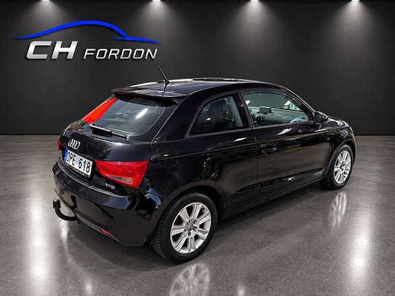 Audi A1 2 of 5