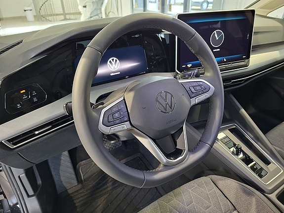 Volkswagen Golf I 6 of 17