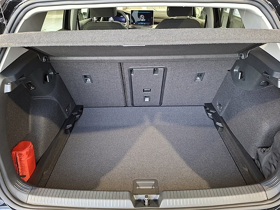Volkswagen Golf I 13 of 17