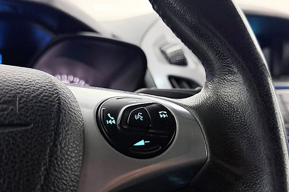 Ford Transit Connect 18 of 28